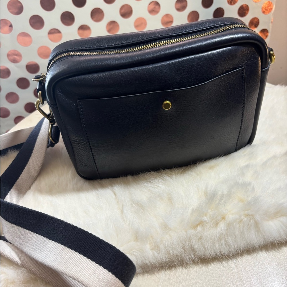 Madewell Elegant Black Crossbody Bag